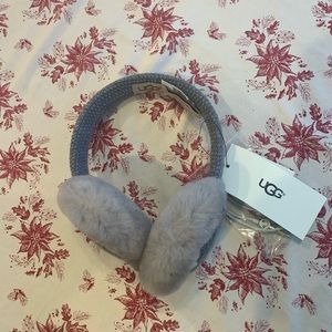 UGG Earmuff Headphones NWT